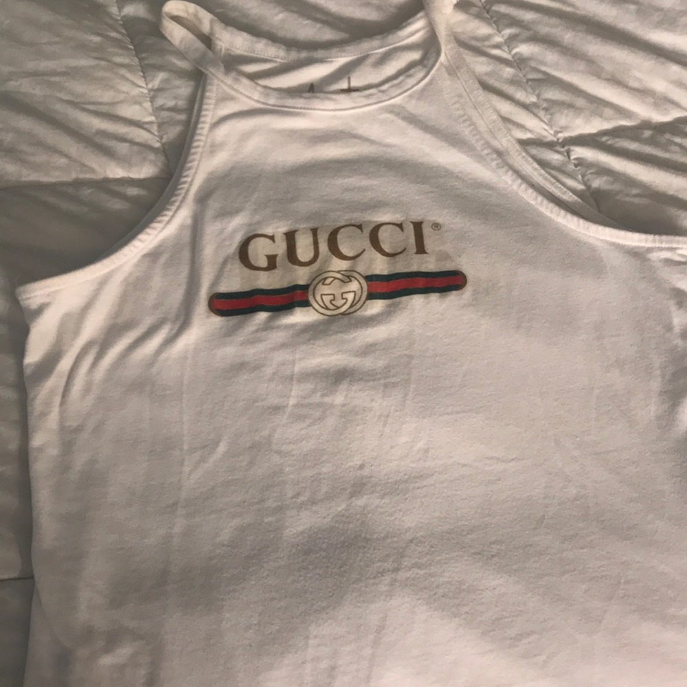 Gucci women’s top